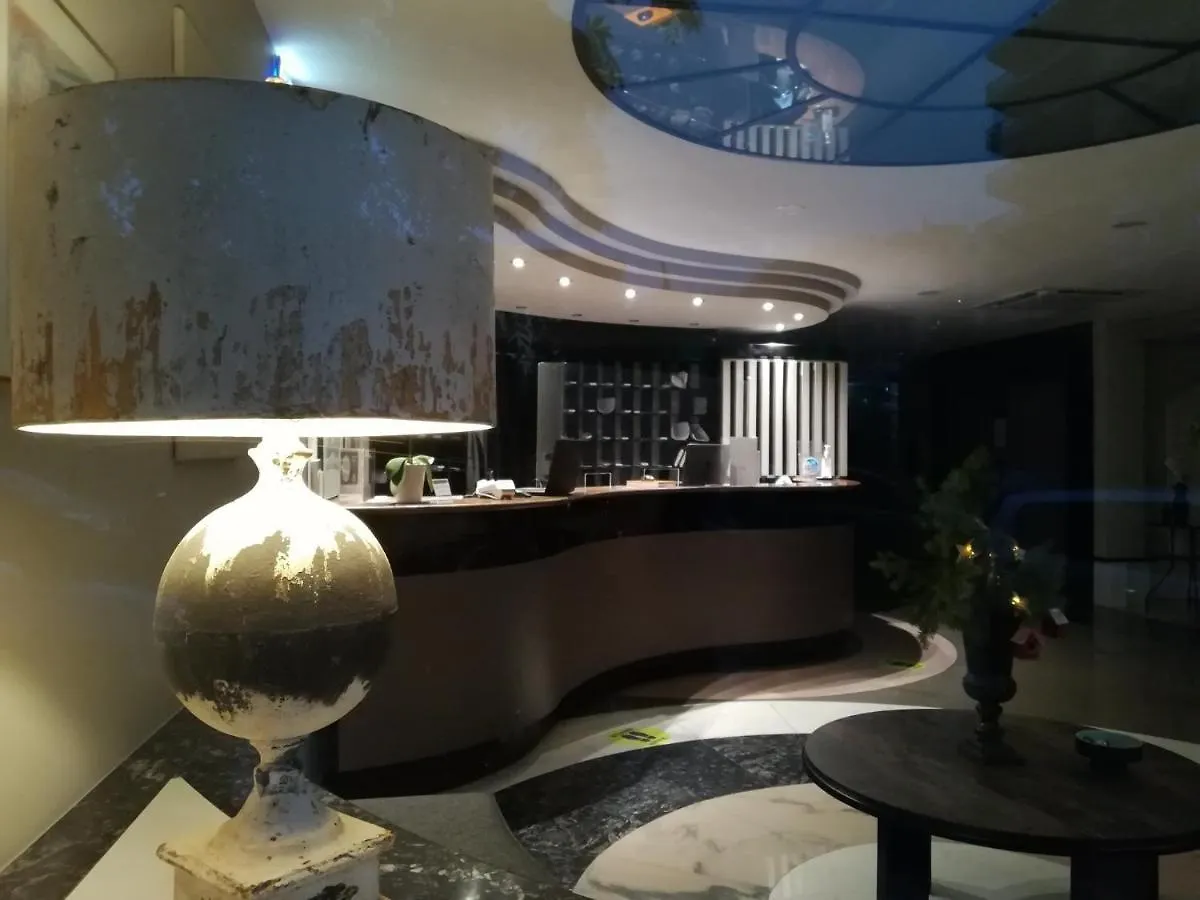 Esperia Hotel Thessaloniki 2*,