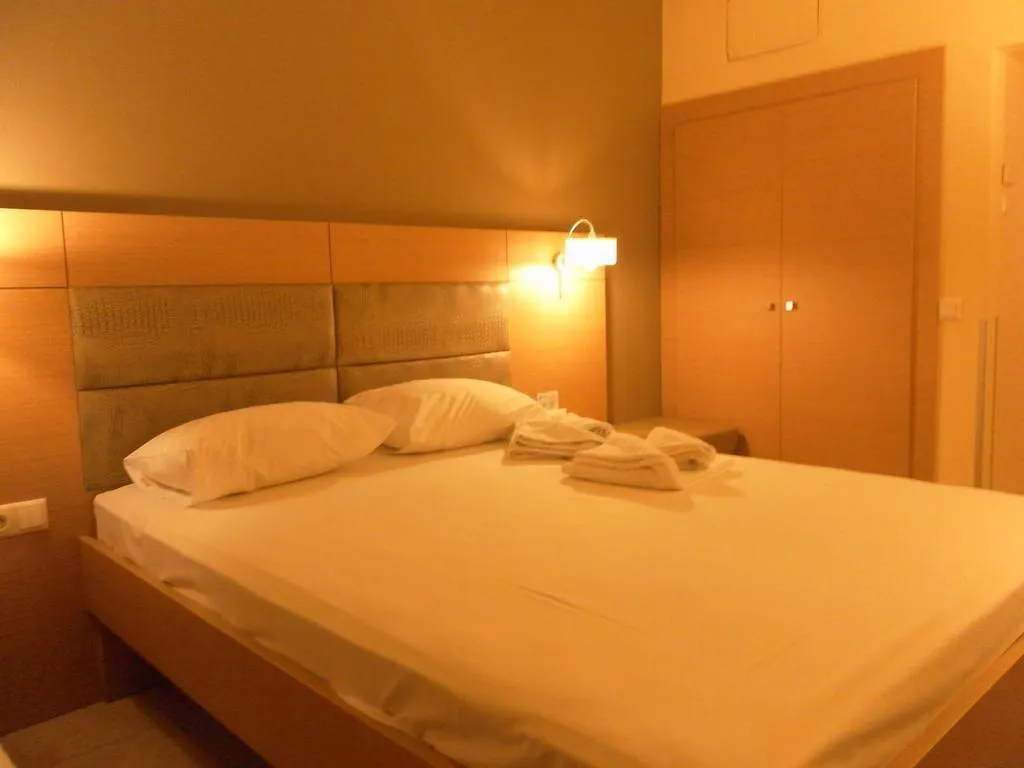 Esperia Hotel Thessaloniki 2*,  Greece